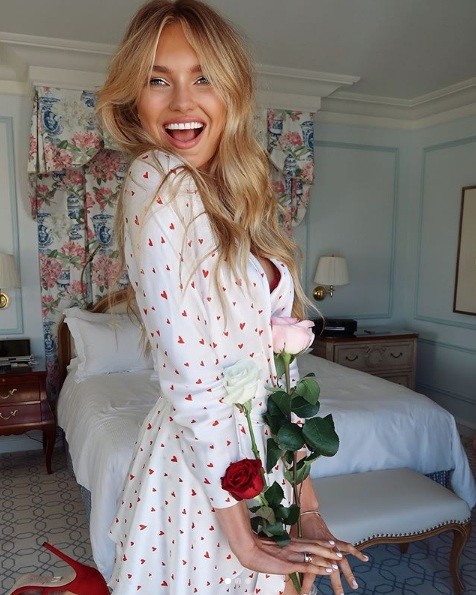 Vợ chồng David Beckham đăng ảnh ôm nhau ngọt ngào mừng Valentine - ảnh 7