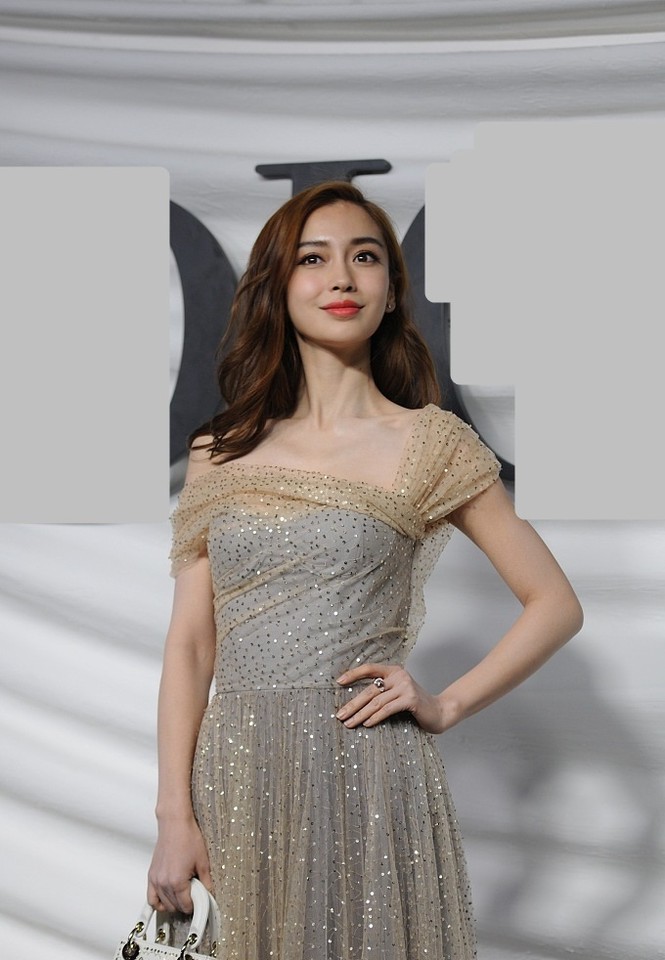 Angelababy lệch vai gợi cảm - ảnh 13
