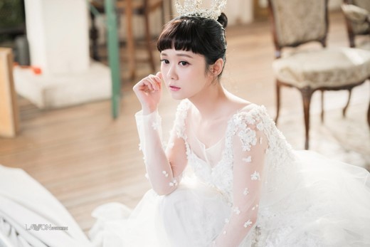 Ngỡ ngàng nhan sắc tinh khôi của 'mỹ nhân không tuổi' Jang Nara - ảnh 1