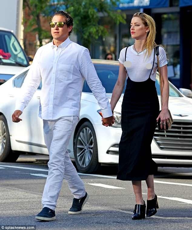 Táo bạo bỏ nội y, vợ cũ Johnny Depp tay trong tay tình cũ Heidi Klum - ảnh 5
