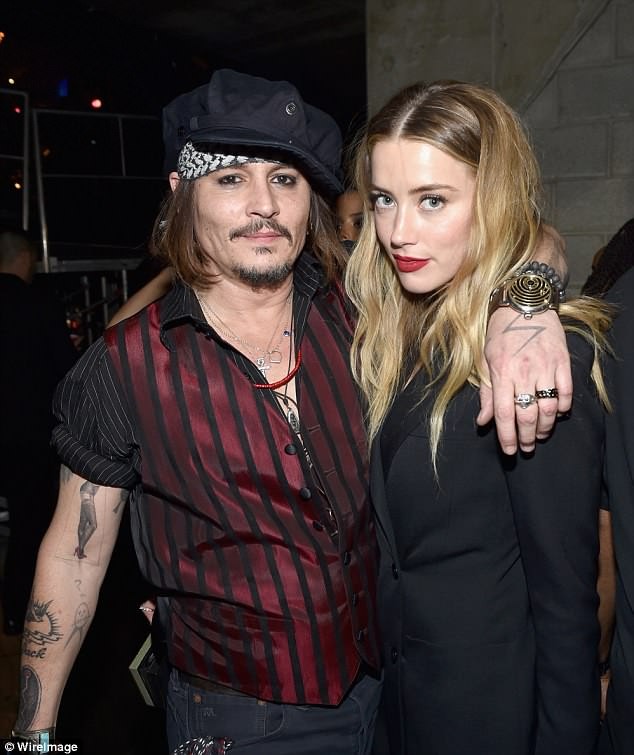 Táo bạo bỏ nội y, vợ cũ Johnny Depp tay trong tay tình cũ Heidi Klum - ảnh 11