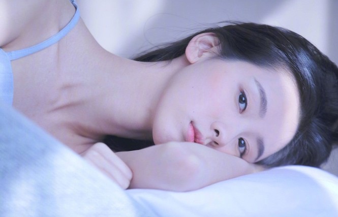 Nhan sắc mong manh trong veo của nữ sinh hàng không 9x xứ Trung - ảnh 3