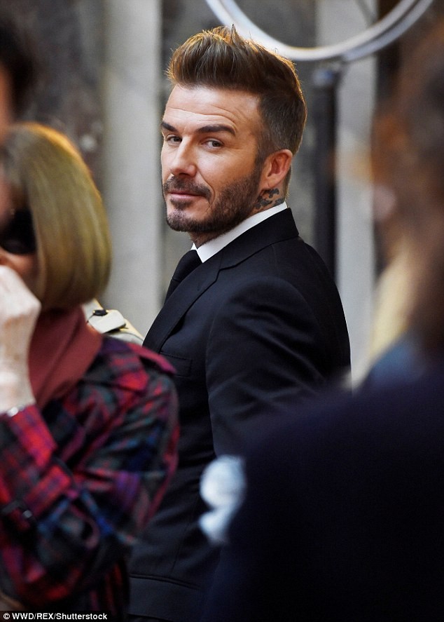 David Beckham 43 tuổi điển trai phong độ hút hồn phái nữ - ảnh 5
