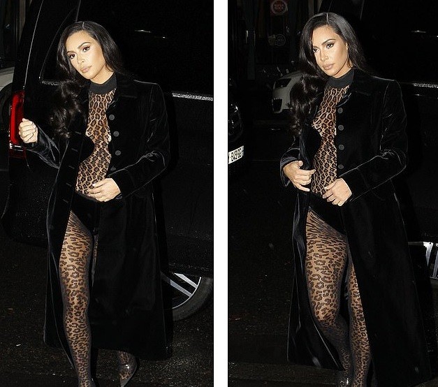 Kim Kardashian mặc xuyên thấu táo bạo dạo phố Paris - ảnh 11