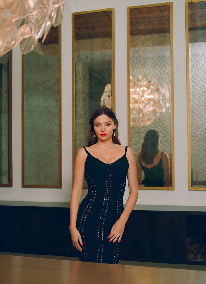Miranda Kerr siêu quyến rũ khi mang bầu lần 3 - ảnh 12