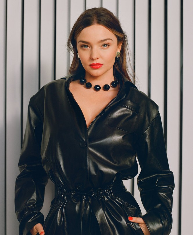 Miranda Kerr siêu quyến rũ khi mang bầu lần 3 - ảnh 13