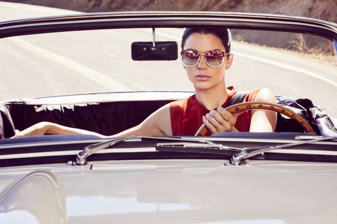 Ngắm sắc vóc cuốn hút của cô em siêu mẫu nhà Kim Kardashian - ảnh 7