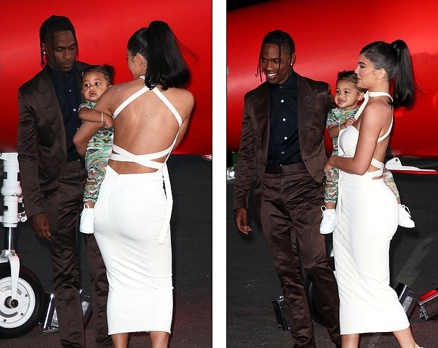 Tiểu thư tỉ phú nhà Kardashian dáng đẹp gợi tình bên bạn trai - ảnh 4