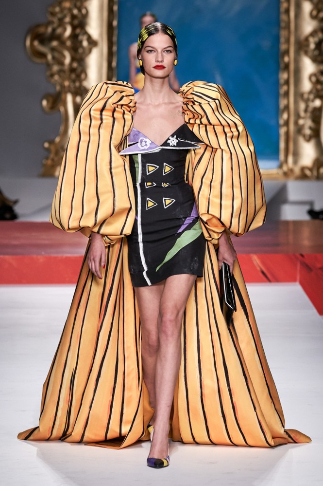 Siêu mẫu Nga Irina Shayk quyến rũ xuất thần trên sàn diễn Moschino - ảnh 22