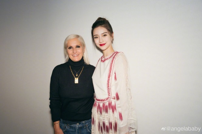 Angelababy xinh như công chúa giữa trời Paris - ảnh 19