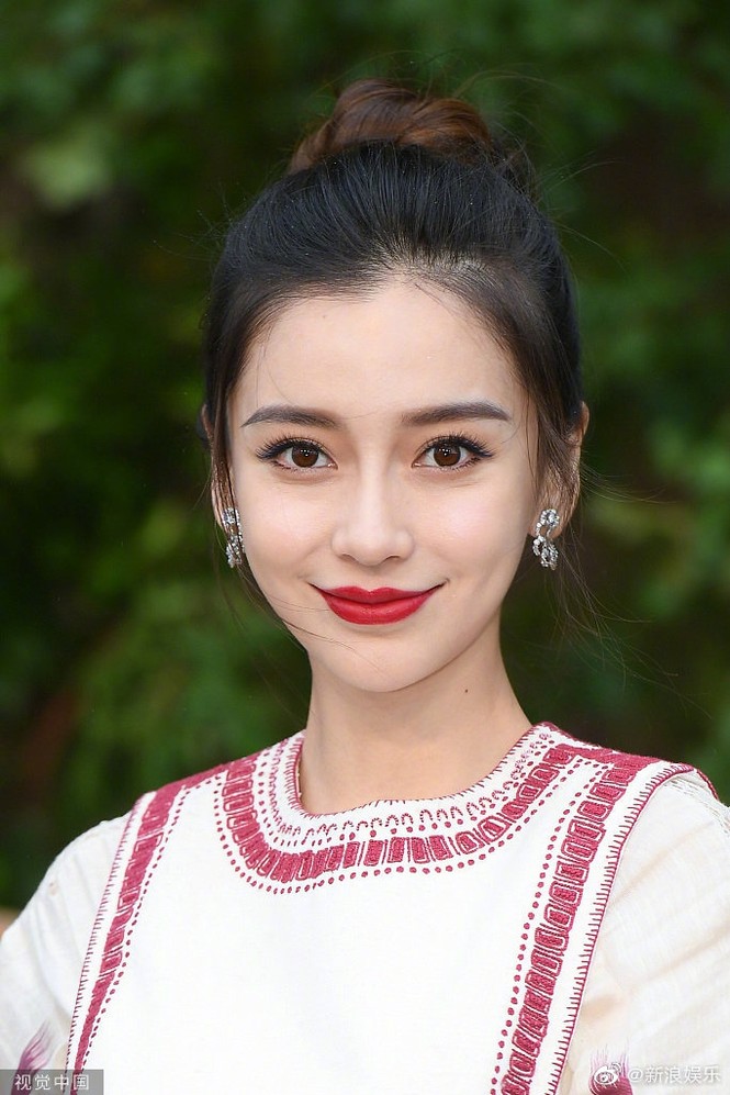 Angelababy xinh như công chúa giữa trời Paris - ảnh 9