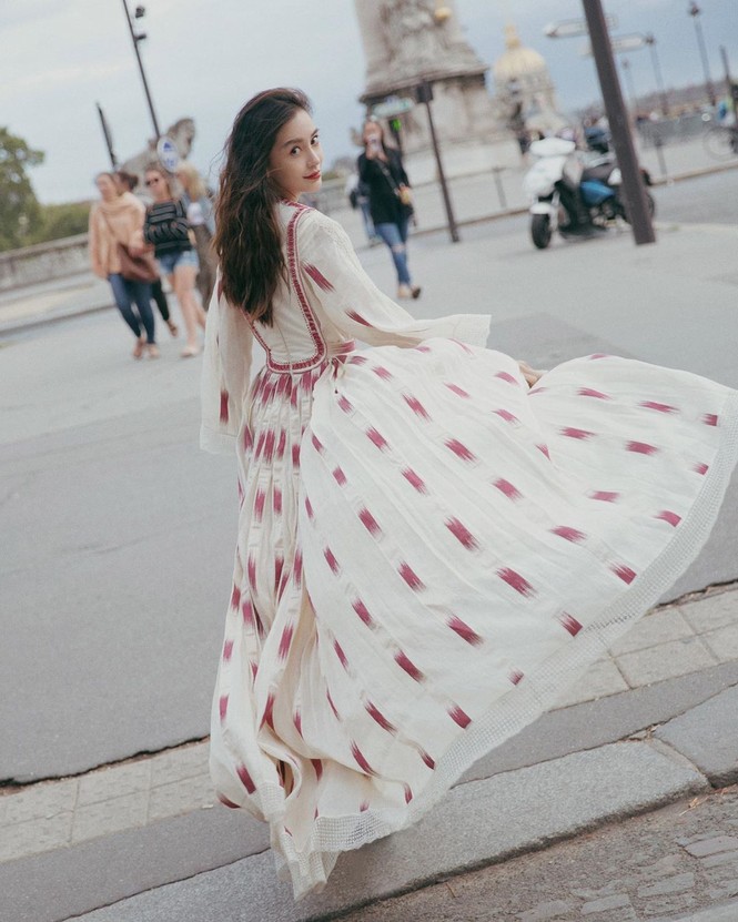 Angelababy xinh như công chúa giữa trời Paris - ảnh 6