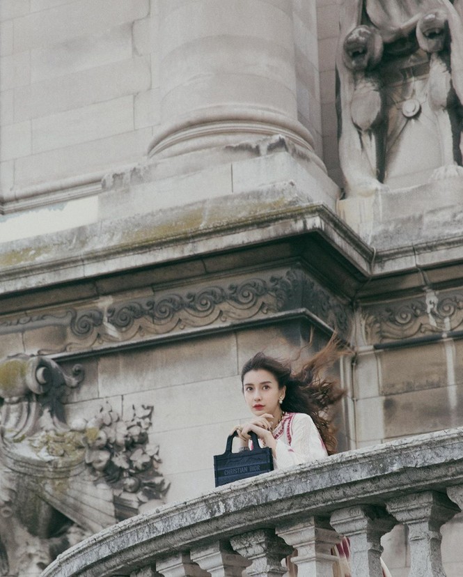 Angelababy xinh như công chúa giữa trời Paris - ảnh 7