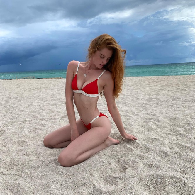 Alexina Graham là nàng mẫu mới gia nhập dàn thiên thần nội y của Victoria's Secret. - ảnh 15