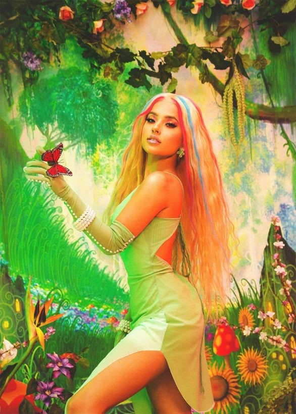 Đường cong nóng bỏng hút mắt của nữ ca sĩ Becky G - ảnh 9