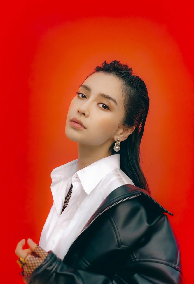 Angelababy thần thái đẹp xuất sắc, xóa tan tin đồn trục trặc với Huỳnh Hiểu Minh - ảnh 1