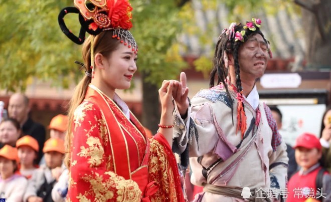 Chàng trai Trung Quốc mua nhà thành phố sau 8 năm đóng vai ăn xin - ảnh 1
