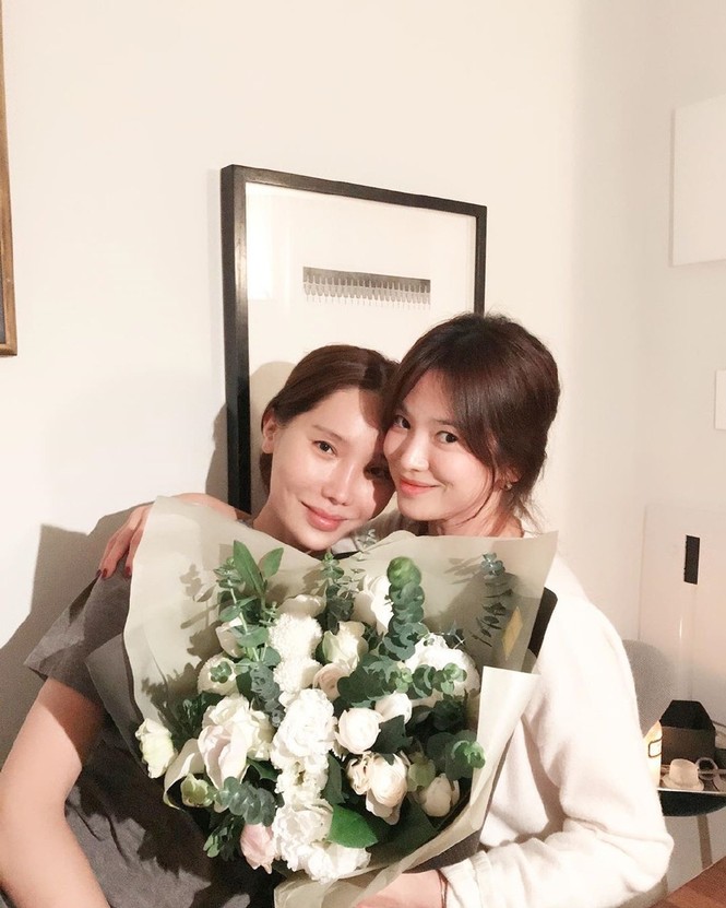 Đăng ảnh gợi cảm, Song Hye Kyo giản dị đón sinh nhật tuổi 38 - ảnh 3