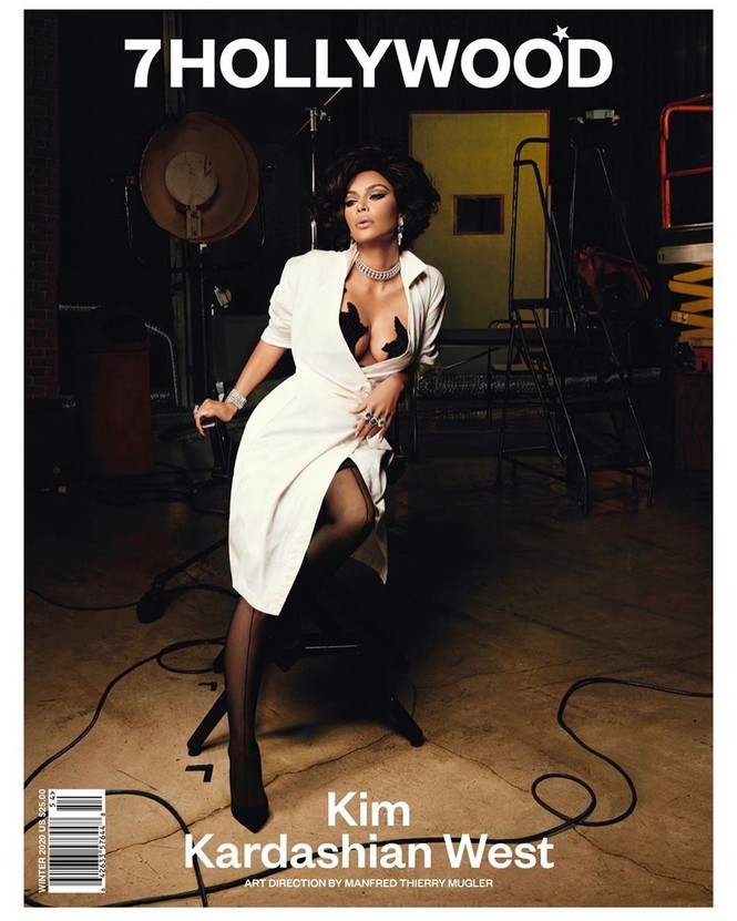 Kim Kardashian ngực đầy hở bạo hóa thân thành Elizabeth Taylor - ảnh 4