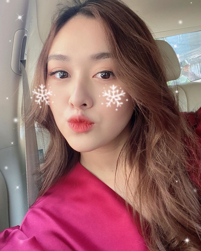 Đoàn Văn Hậu và dàn hot girl đón Giáng sinh rộn ràng ấm áp - ảnh 5