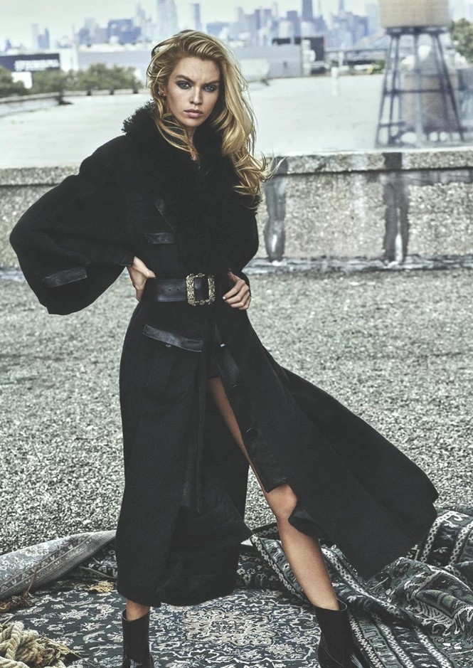 Stella Maxwell gợi cảm như nữ thần bên mẫu nam điển trai - ảnh 6