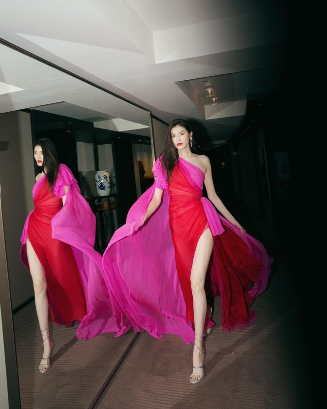 Mỹ nhân nội y gốc Hoa dáng hoàn hảo, chân dài miên man - ảnh 2