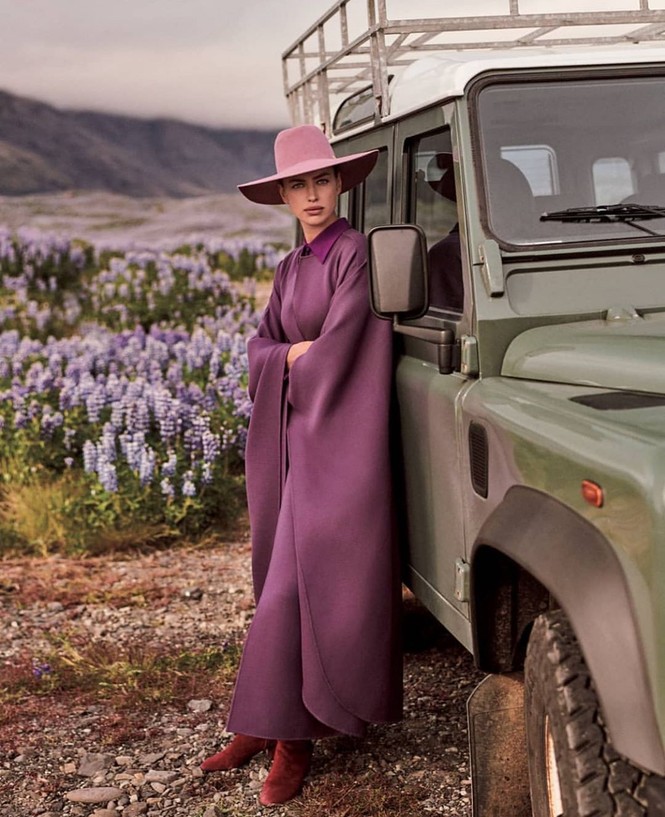 Irina Shayk đẹp như mỹ nữ trong tranh ở hòn đảo Iceland - ảnh 2