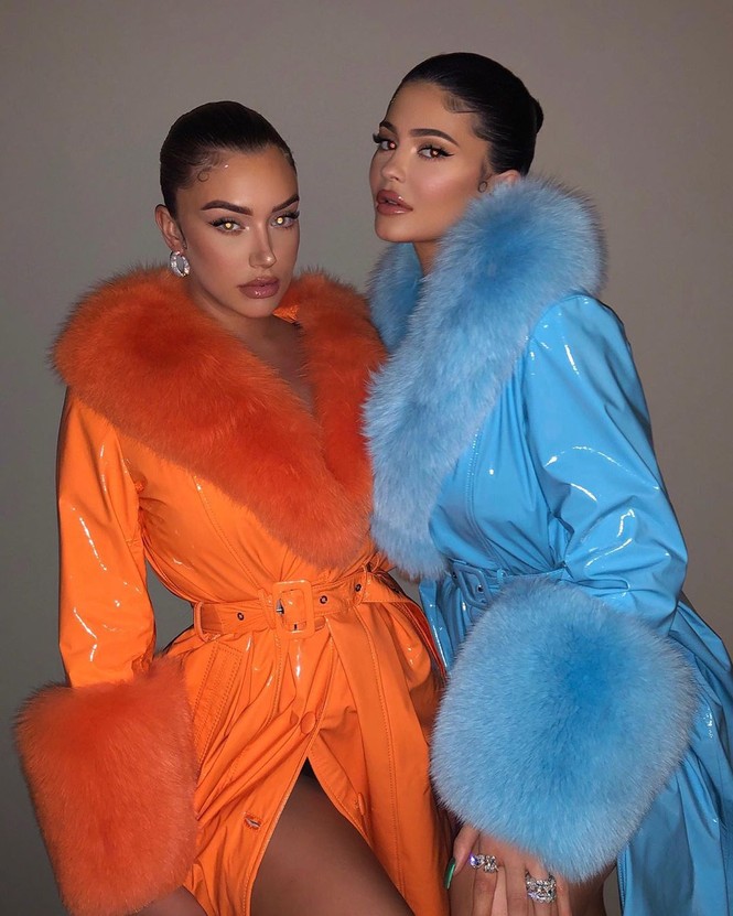 Kylie Jenner tung ảnh diện nội y tôn đường cong nảy nở - ảnh 5