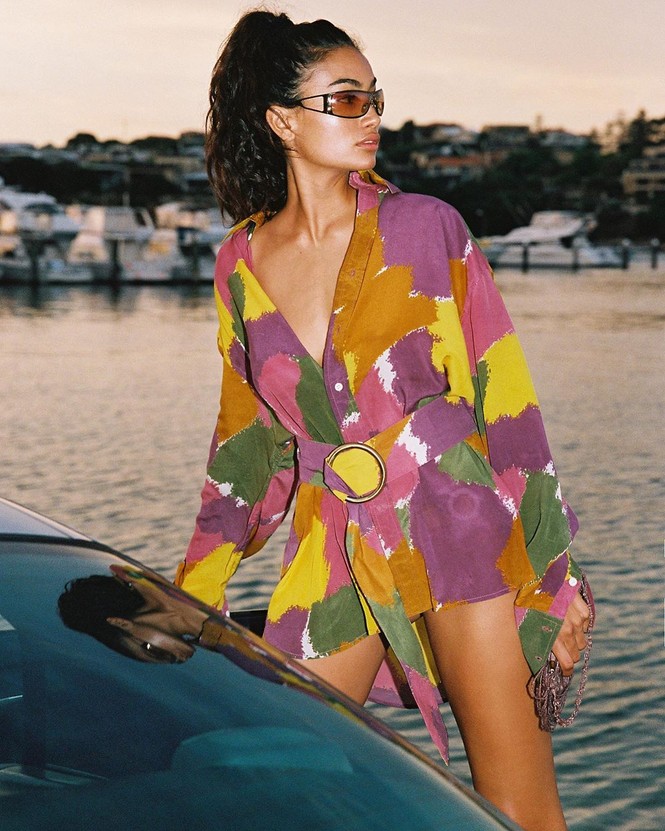Siêu mẫu lai cao 1m80 Kelly Gale diện bikini hút mắt trên du thuyền - ảnh 8