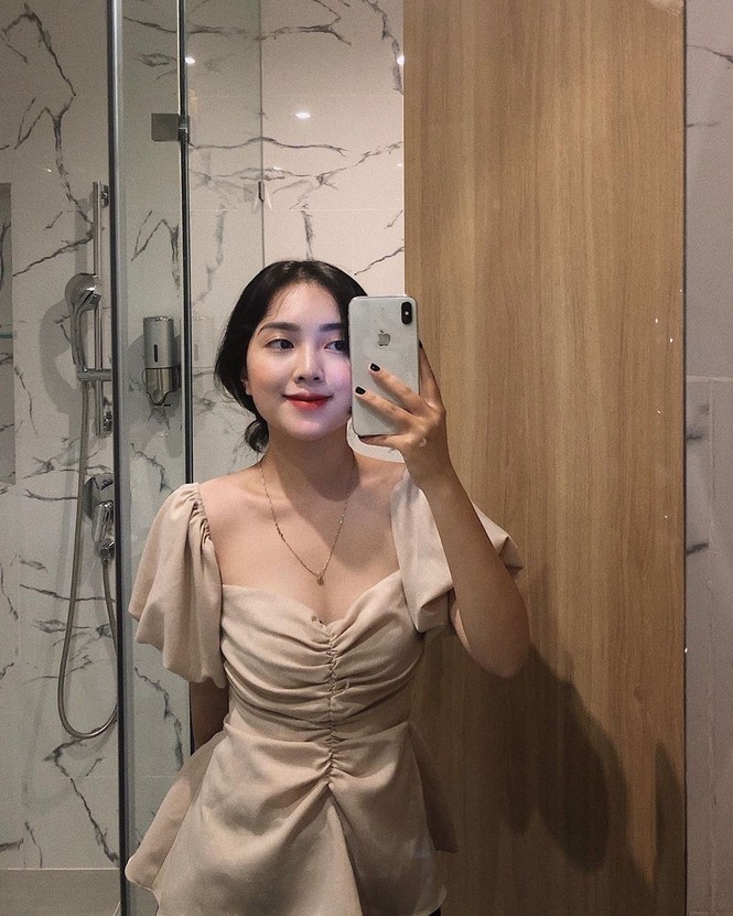Cầu thủ Hà Đức Chinh lần đầu khoe ảnh tình tứ bên bạn gái - ảnh 3