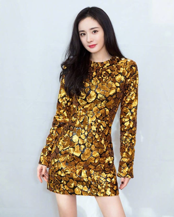 Lưu Gia Linh, Dương Mịch, Angelababy rạng ngời đón xuân - ảnh 11