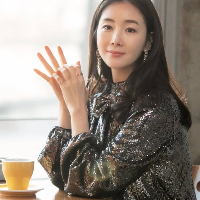 Choi Ji Woo bất ngờ xuất hiện trong 'Hạ cánh nơi anh' khiến fan thích thú - ảnh 3