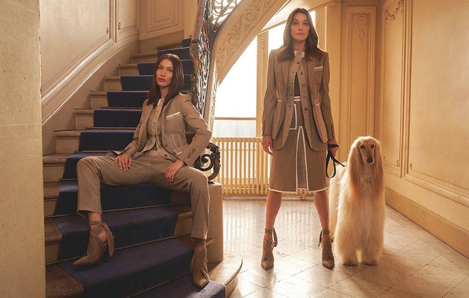 Không nội y, Bella Hadid mặc váy siêu ngắn khoe eo siêu bé - ảnh 20
