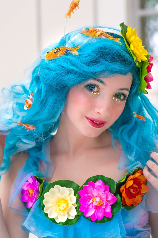 Các bóng hồng mặt xinh dáng đẹp trong lễ hội cosplay đình đám thế giới - ảnh 10