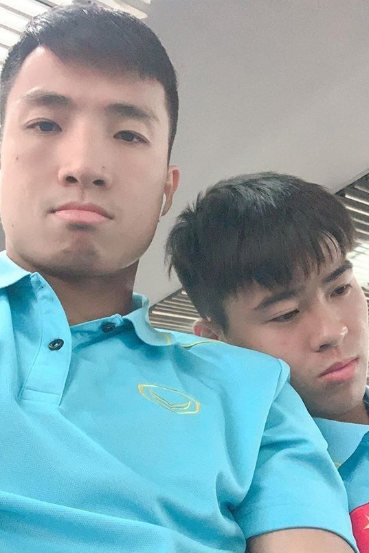 Dính chấn thương, Duy Mạnh vẫn ngọt ngào động viên vợ đừng khóc - ảnh 4