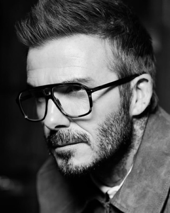 David Beckham U50 phong độ điển trai hút hồn qua ống kính con trai - ảnh 8