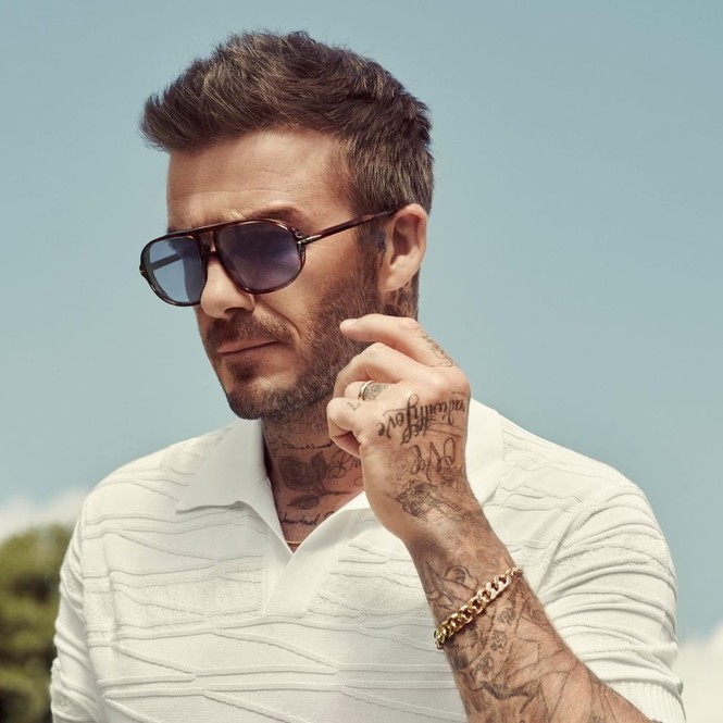 David Beckham U50 phong độ điển trai hút hồn qua ống kính con trai - ảnh 14