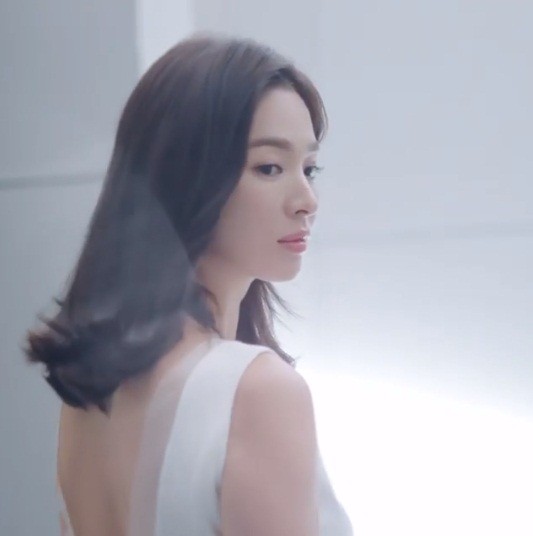 Song Hye Kyo lộ diện sau khi trở về từ tâm dịch Milan nước Ý - ảnh 5