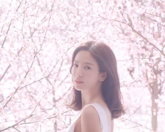 Song Hye Kyo lộ diện sau khi trở về từ tâm dịch Milan nước Ý - ảnh 4