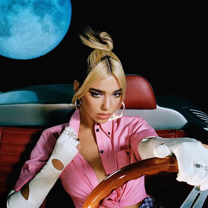 Giọng ca nước Anh Dua Lipa mặc gợi cảm tôn ba vòng nảy nở - ảnh 6