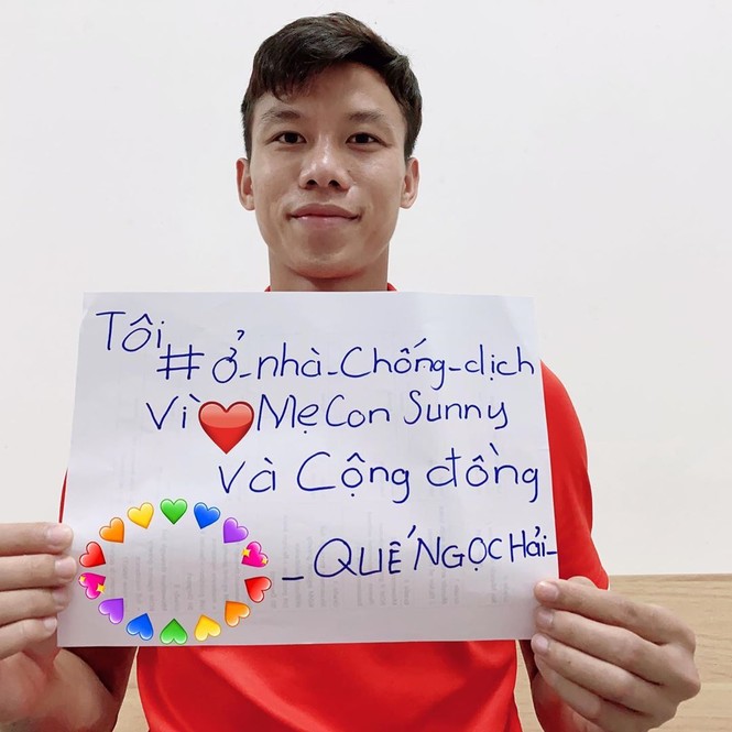 Quế Ngọc Hải, Công Phượng và các cầu thủ chung tay đẩy lùi COVID-19 - ảnh 1