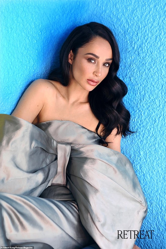 Dáng vóc quyến rũ mê hoặc của người đẹp Mỹ Cara Santana - ảnh 4