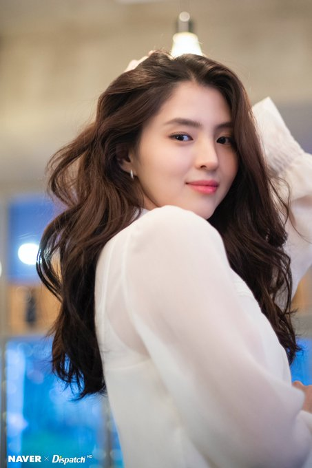 Vẻ đẹp thanh tú của 'tiểu tam' Thế giới hôn nhân được coi là bản sao Song Hye Kyo - ảnh 14