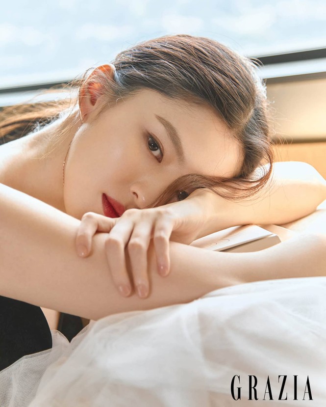Vẻ đẹp thanh tú của 'tiểu tam' Thế giới hôn nhân được coi là bản sao Song Hye Kyo - ảnh 7