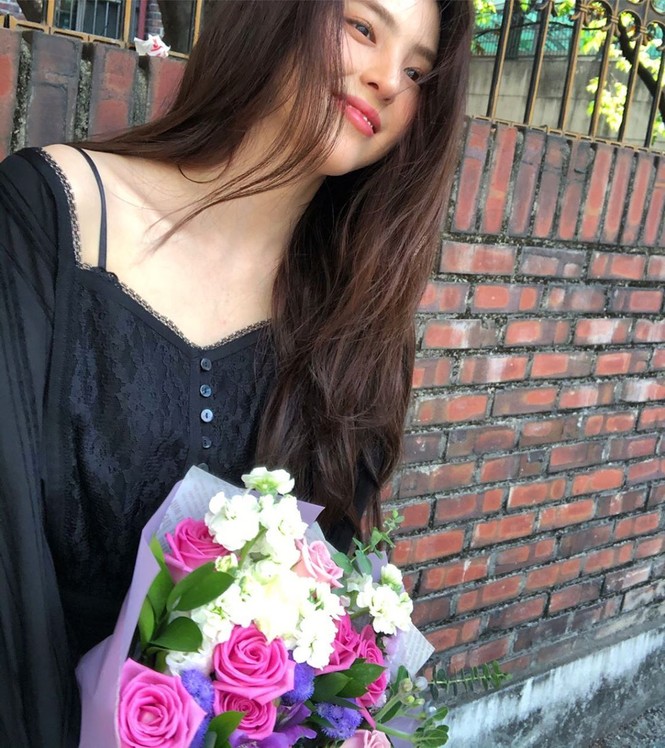 Vẻ đẹp thanh tú của 'tiểu tam' Thế giới hôn nhân được coi là bản sao Song Hye Kyo - ảnh 15