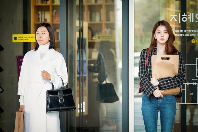 Vẻ đẹp thanh tú của 'tiểu tam' Thế giới hôn nhân được coi là bản sao Song Hye Kyo - ảnh 4