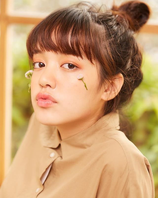 Nữ blogger xinh đẹp giống hệt ca sĩ Lisa nhóm BlackPink - ảnh 4