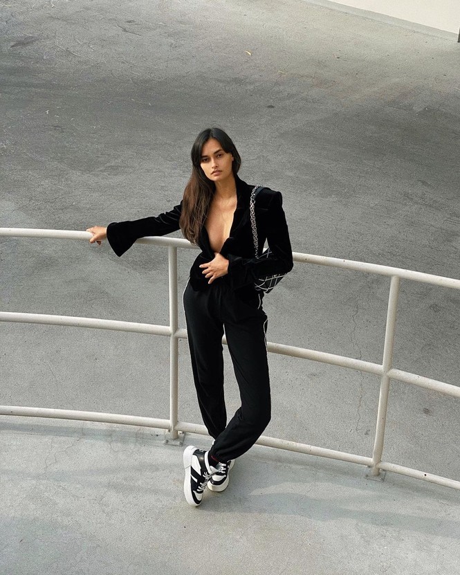 Sắc vóc thanh xuân nóng bỏng của nàng mẫu 9x Gizele Oliveira - ảnh 9