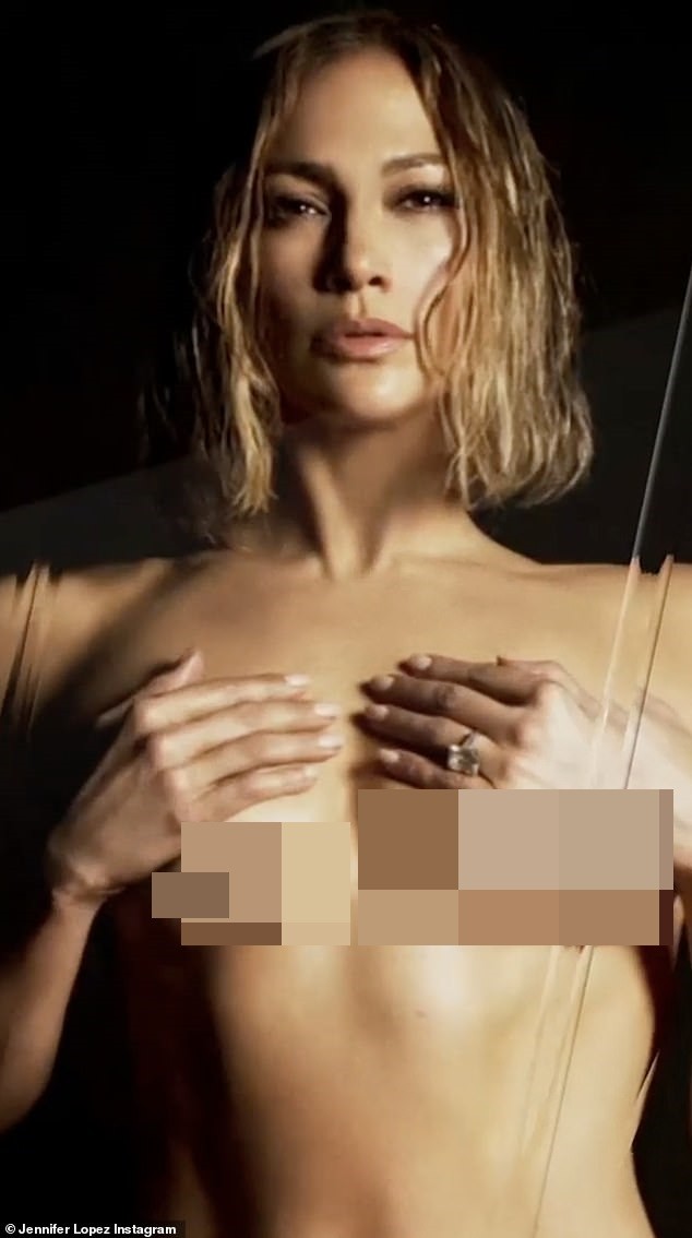 Hình thể rực lửa tuổi ngũ tuần của Jennifer Lopez - ảnh 1