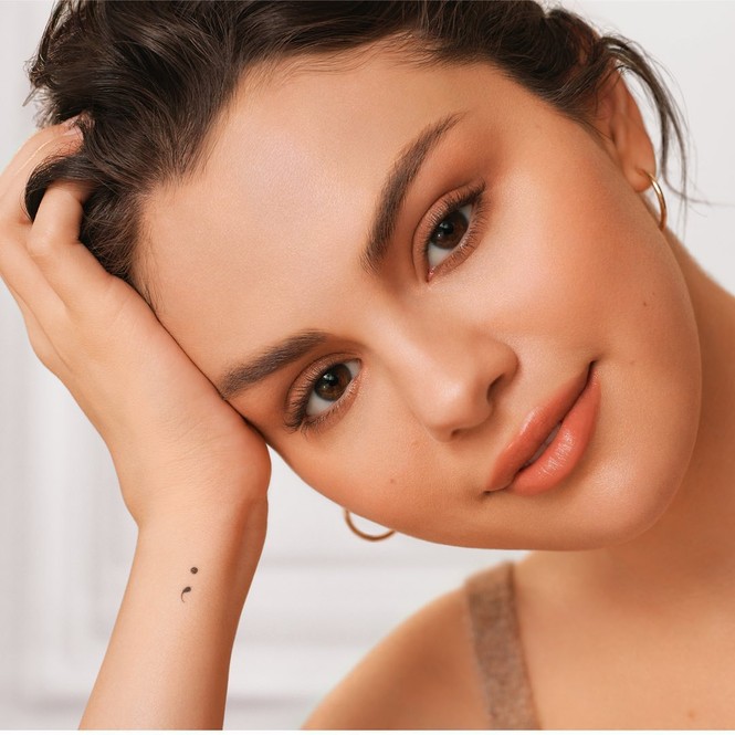 Ngắm sắc vóc trẻ đẹp của mỹ nhân độc thân quyến rũ Selena Gomez - ảnh 13
